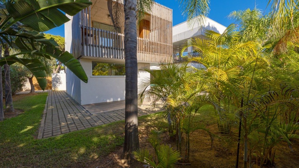 Villa i Cadiz, Spanien 6 sovrum, 661 kvm. Nr. 168632