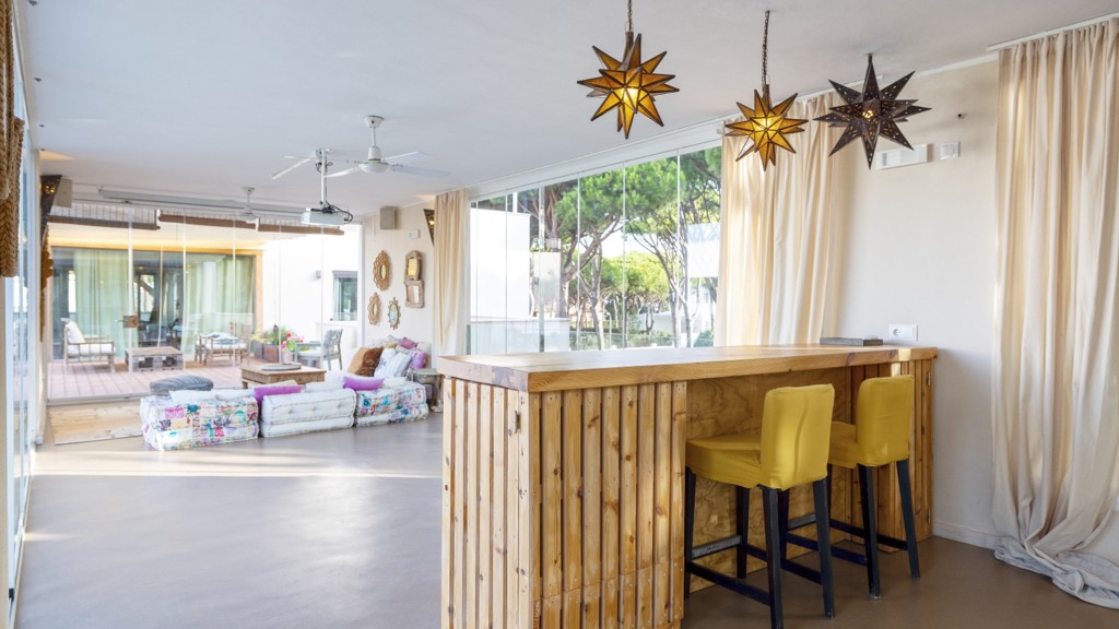 Villa in Cadiz, Spain 5 bedrooms, 533 sq.m. No. 168633