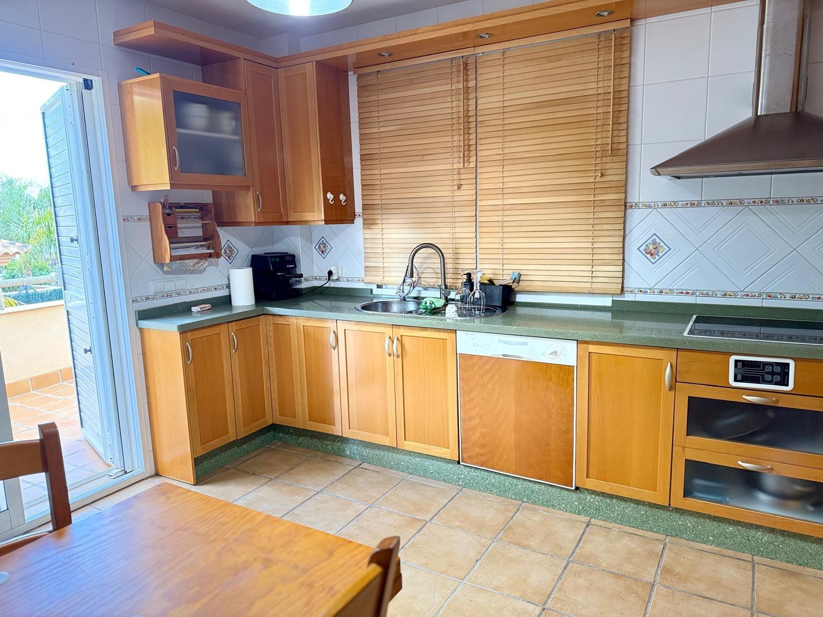 Villa a Mazarron, Murcia, Spagna 5 camere da letto, 443 mq. N° 147359