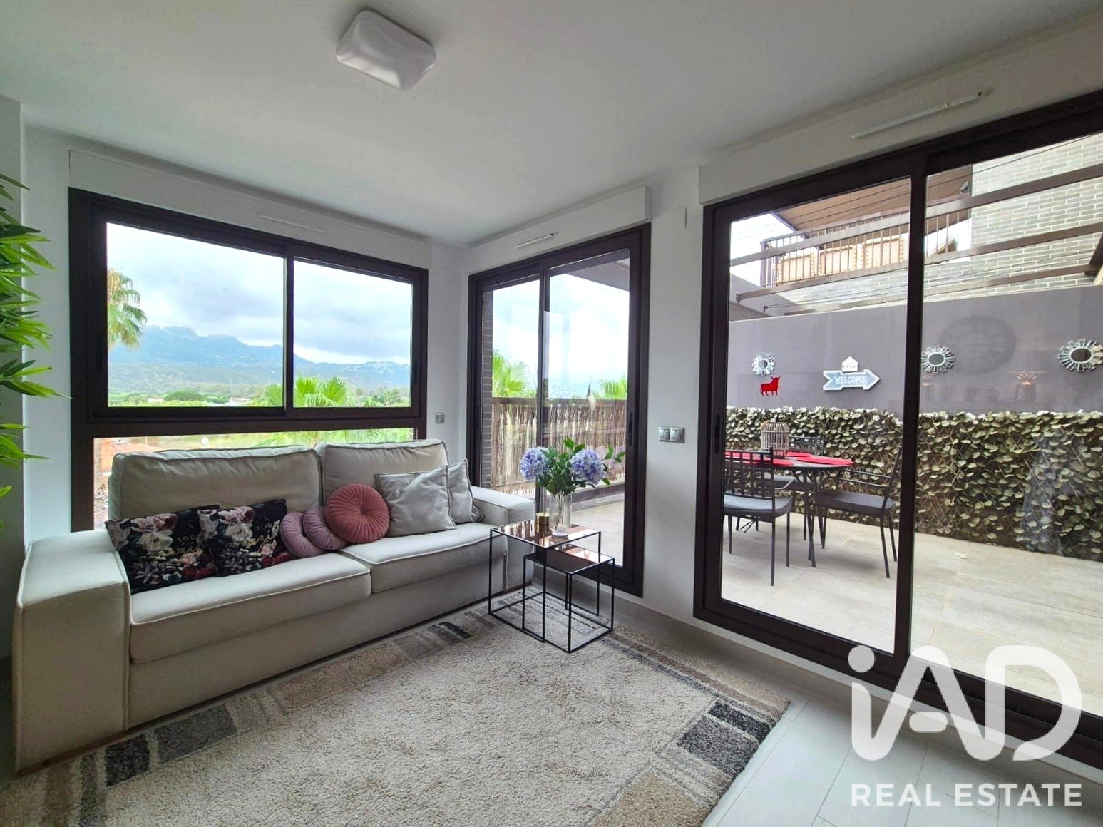 Apartamento en València, España 2 dormitorios, 84 m2 No. 187643