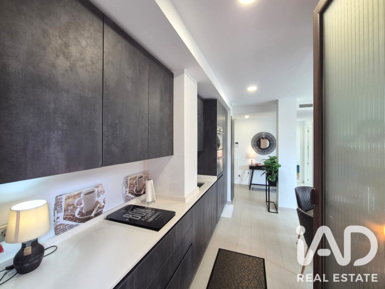 Apartamento en València, España 2 dormitorios, 84 m2 No. 187643