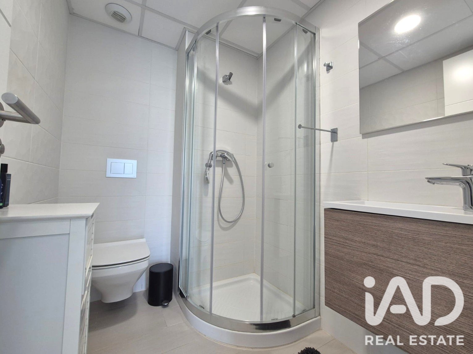 Apartamento en València, España 2 dormitorios, 84 m2 No. 187643