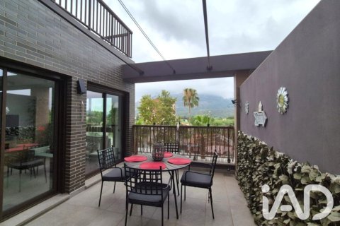Huoneisto Valencia, Espanja 2 makuuhuonetta, 84 m2 No. 187643