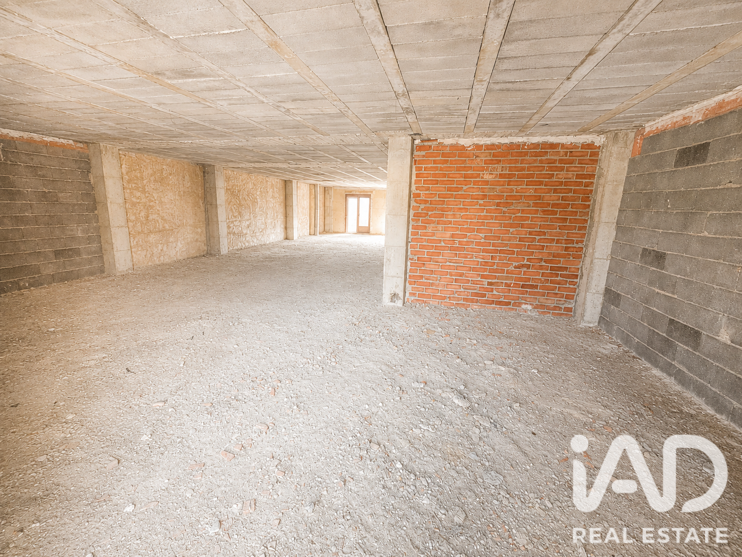 Commercial property in Calasparra, Murcia, Spain 800 sq.m. No. 187649