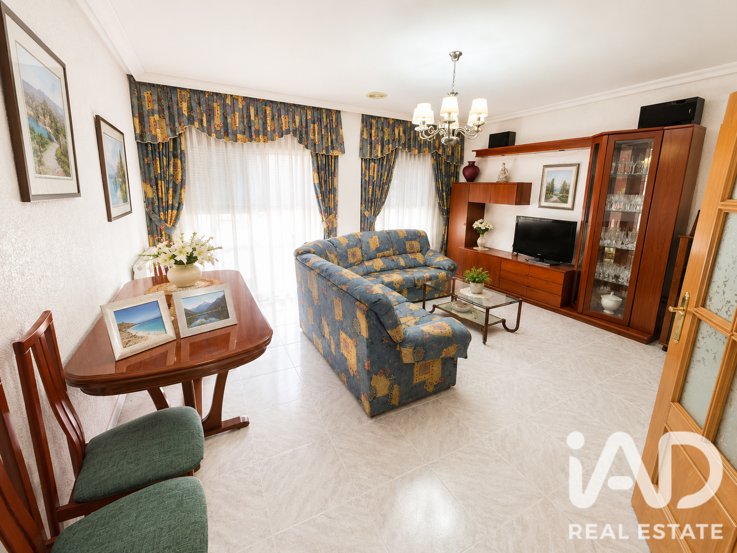 Commercial property in Calasparra, Murcia, Spain 800 sq.m. No. 187649