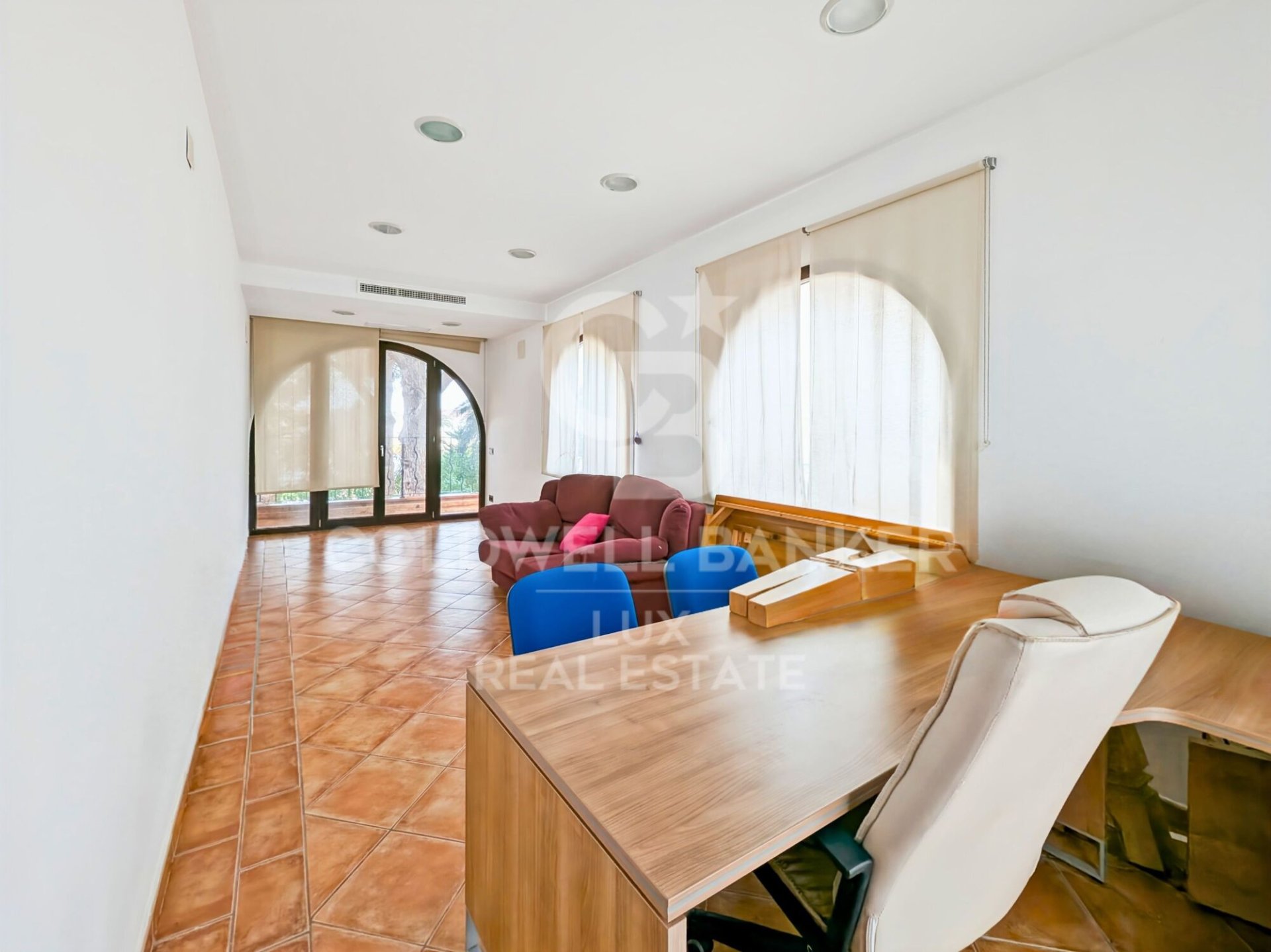 Villa in Empuriabrava, Girona, Spain 5 bedrooms, 541 sq.m. No. 159419