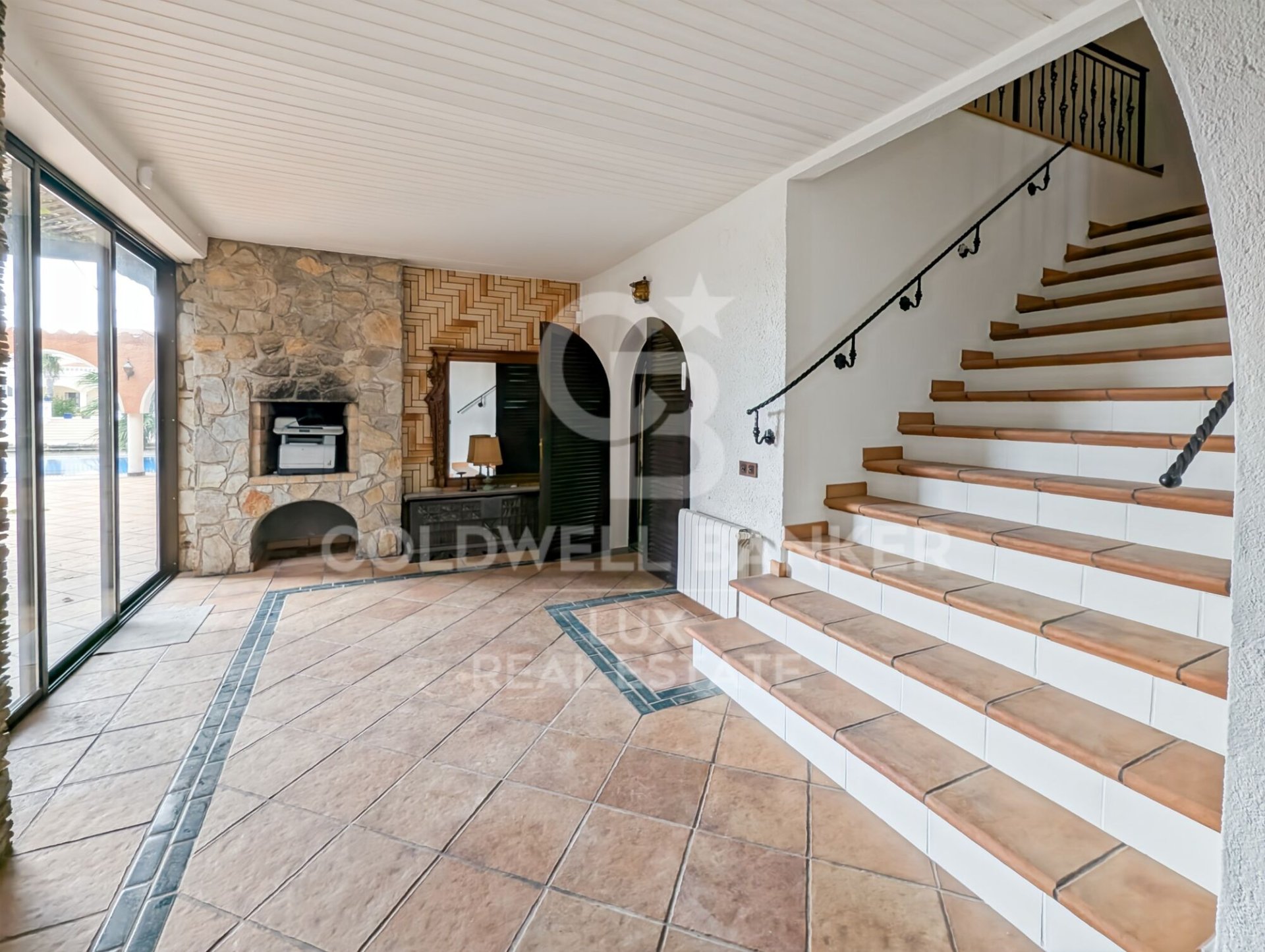 Villa in Empuriabrava, Girona, Spain 5 bedrooms, 541 sq.m. No. 159419