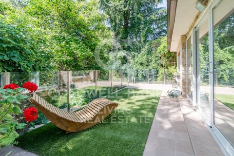 House à Majadahonda, Madrid, Espagne 7 chambres, 950 m2 No. 159421