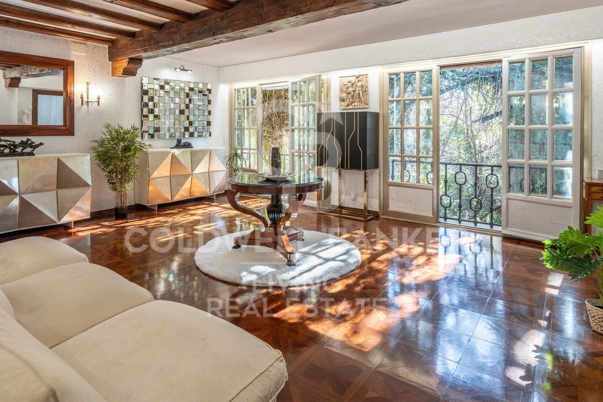 Hus i Majadahonda, Madrid, Spanien 7 sovrum, 950 kvm. Nr. 159421