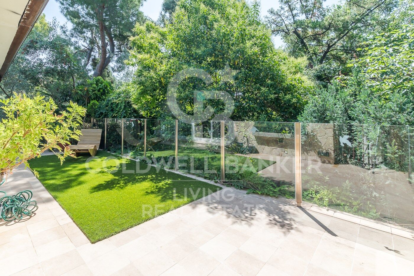 Hus i Majadahonda, Madrid, Spanien 7 sovrum, 950 kvm. Nr. 159421