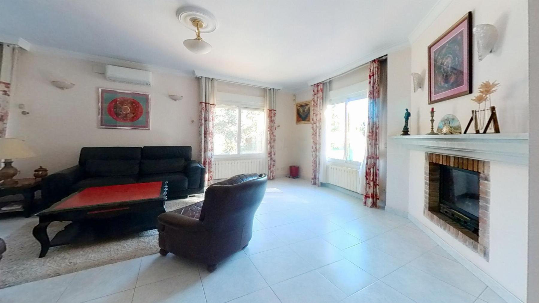 Casa a Coma-Ruga, Tarragona, Spagna 5 camere da letto, 307 mq. N° 141083