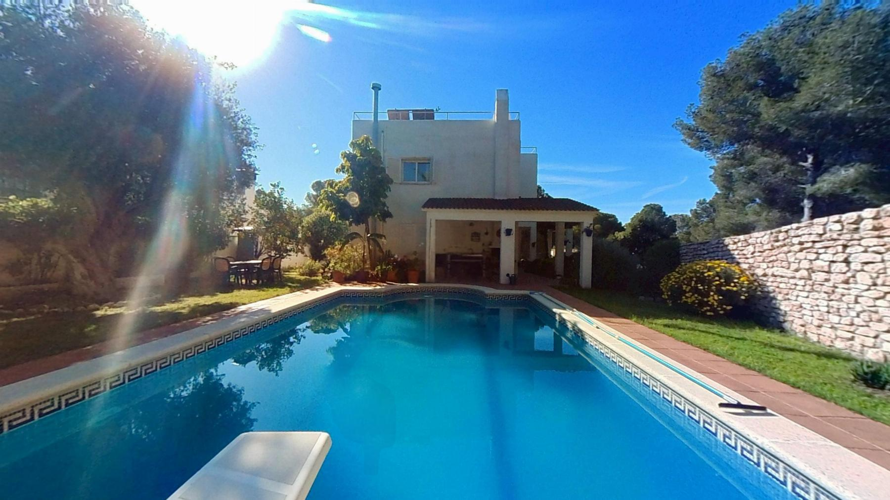 Casa a Coma-Ruga, Tarragona, Spagna 5 camere da letto, 307 mq. N° 141083