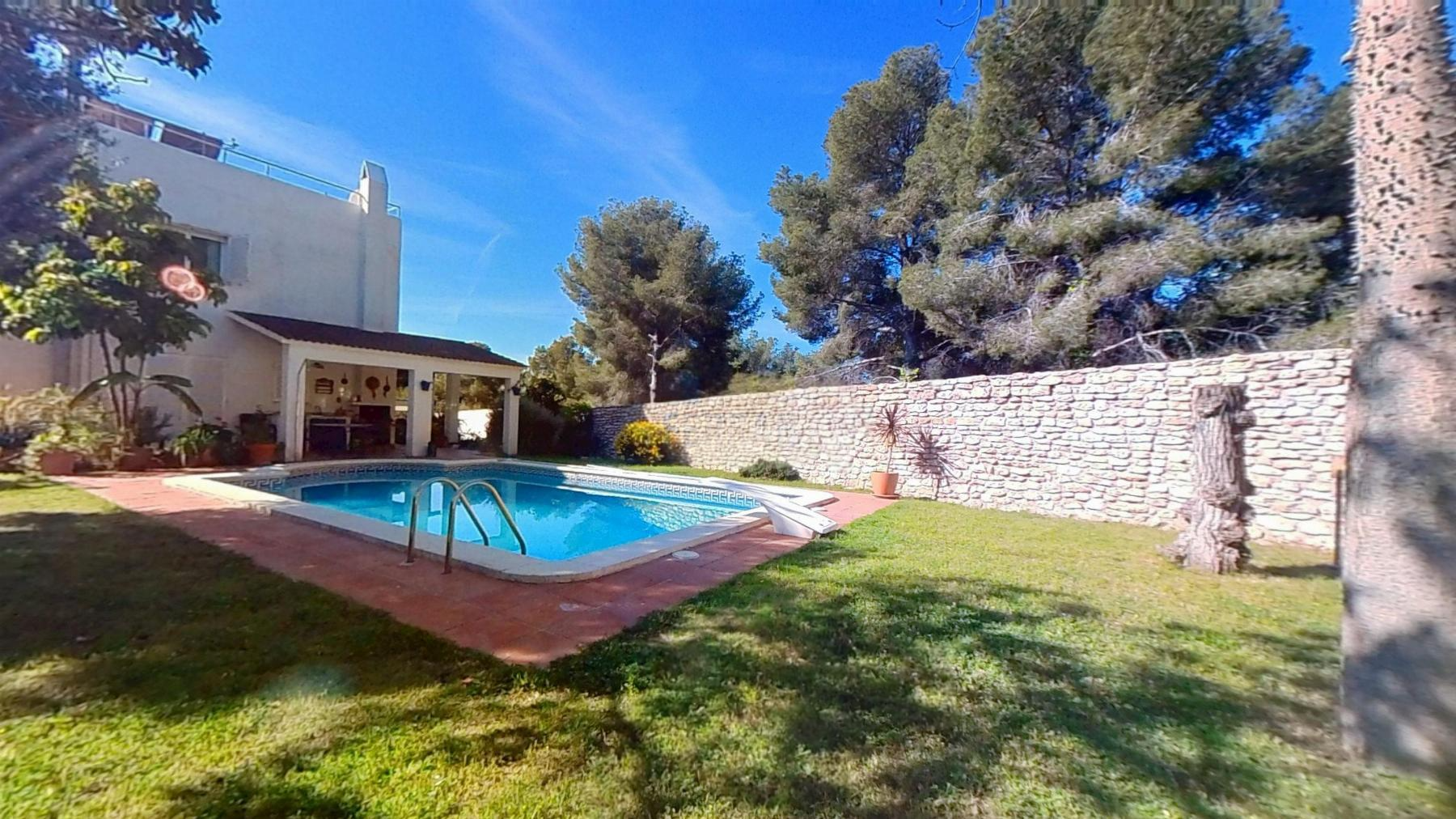 Casa a Coma-Ruga, Tarragona, Spagna 5 camere da letto, 307 mq. N° 141083