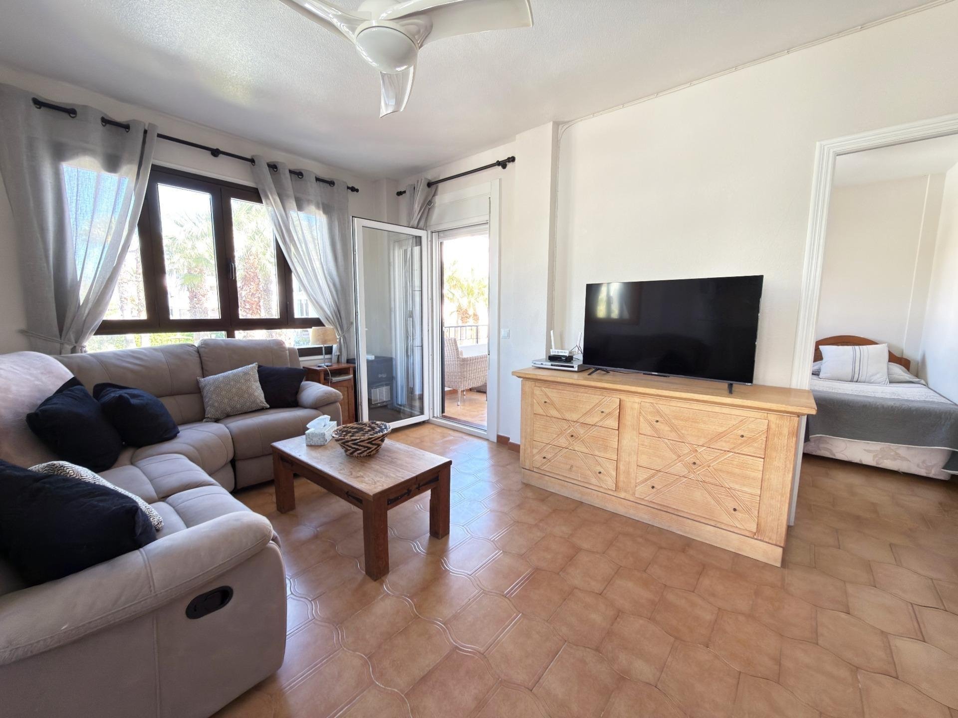 Huoneisto Villamartin, Alicante, Espanja 2 makuuhuonetta, 93 m2 No. 182998