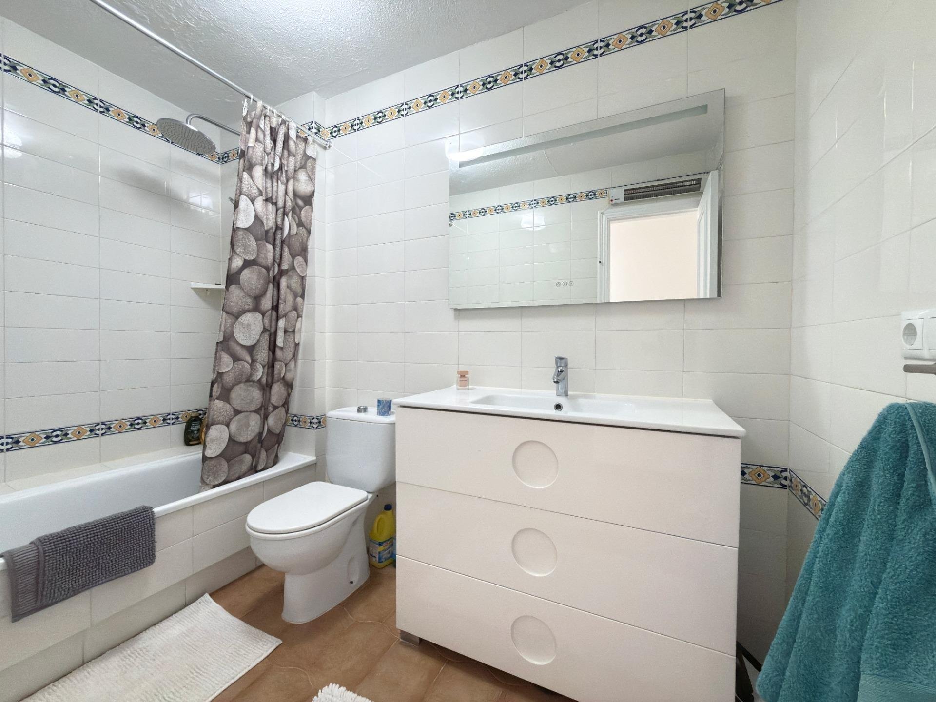 Huoneisto Villamartin, Alicante, Espanja 2 makuuhuonetta, 93 m2 No. 182998