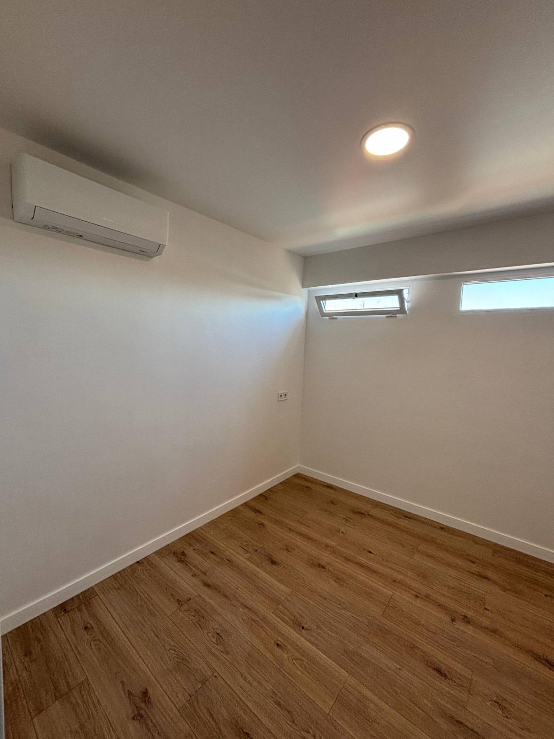 Dzīvoklis Manises, Valencia, Spānijā 3 istabas, 63 m2 Nr. 183002