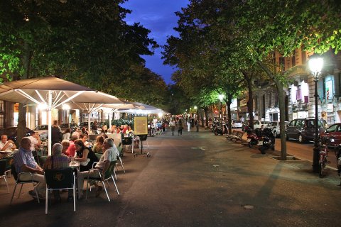 Propiedad comercial en Barcelona, España 528 m2 No. 141117