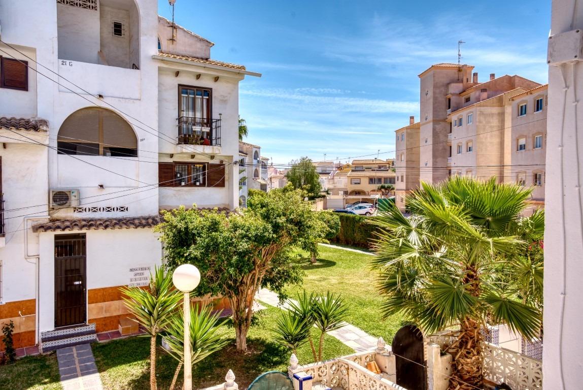 Duplex in Torrevieja, Alicante, Spain 1 bedroom, 44 sq.m. No. 184280