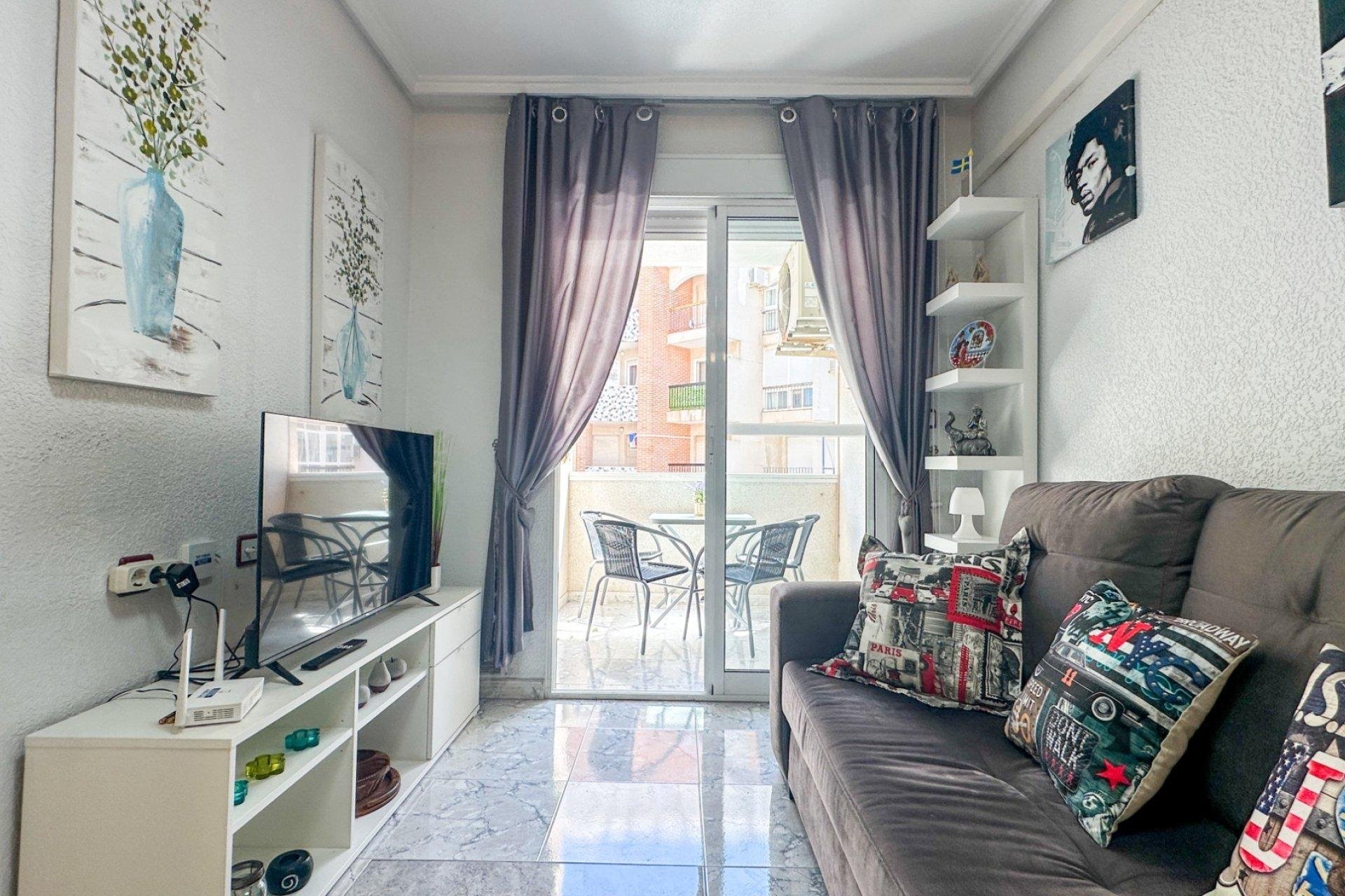 Dzīvoklis Torrevieja, Alicante, Spānijā 2 istabas, 52 m2 Nr. 184279