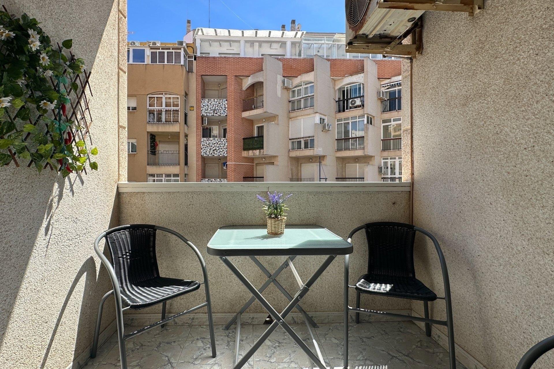 Dzīvoklis Torrevieja, Alicante, Spānijā 2 istabas, 52 m2 Nr. 184279