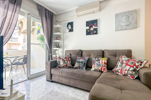 Huoneisto Torrevieja, Alicante, Espanja 2 makuuhuonetta, 52 m2 No. 184279