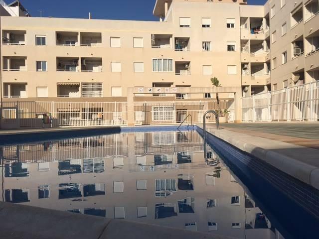 Penthouse in Torrevieja, Alicante, Spain 2 bedrooms, 63 sq.m. No. 184277