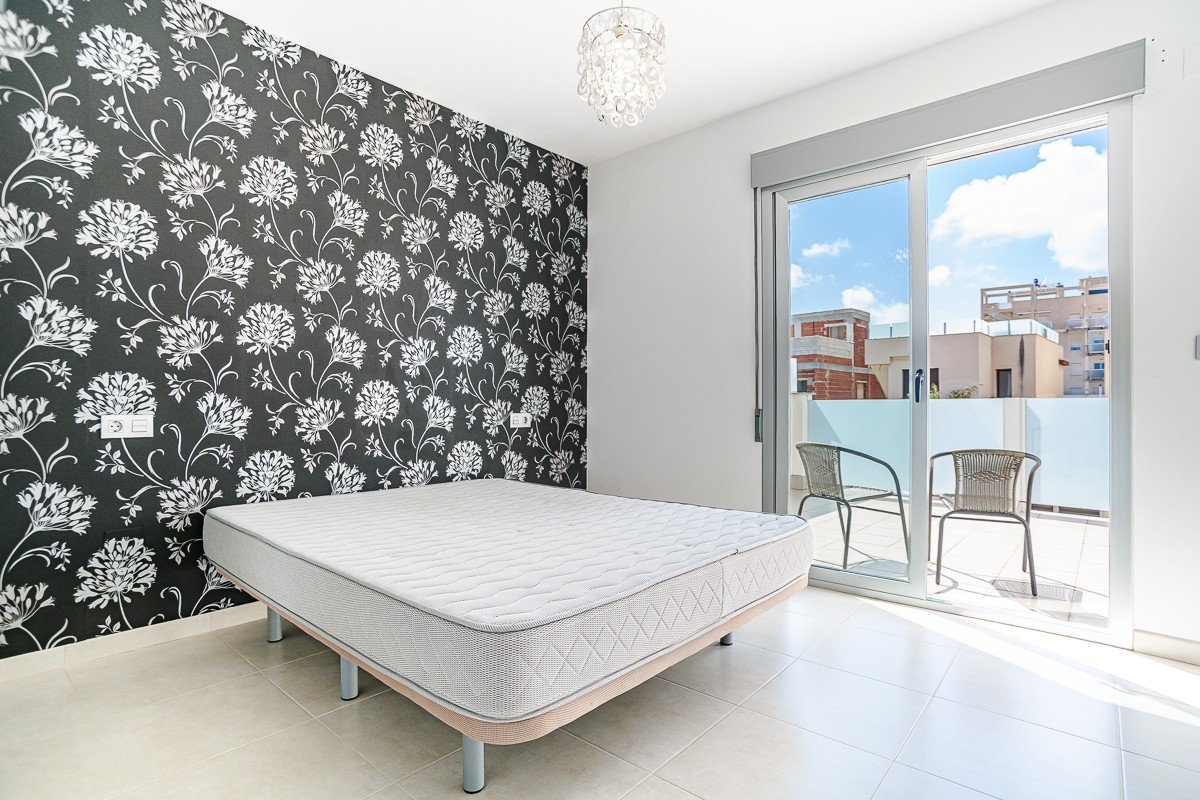 Villa in San Pedro del Pinatar, Murcia, Spanien 3 Schlafzimmer, 109 m2 Nr. 194589