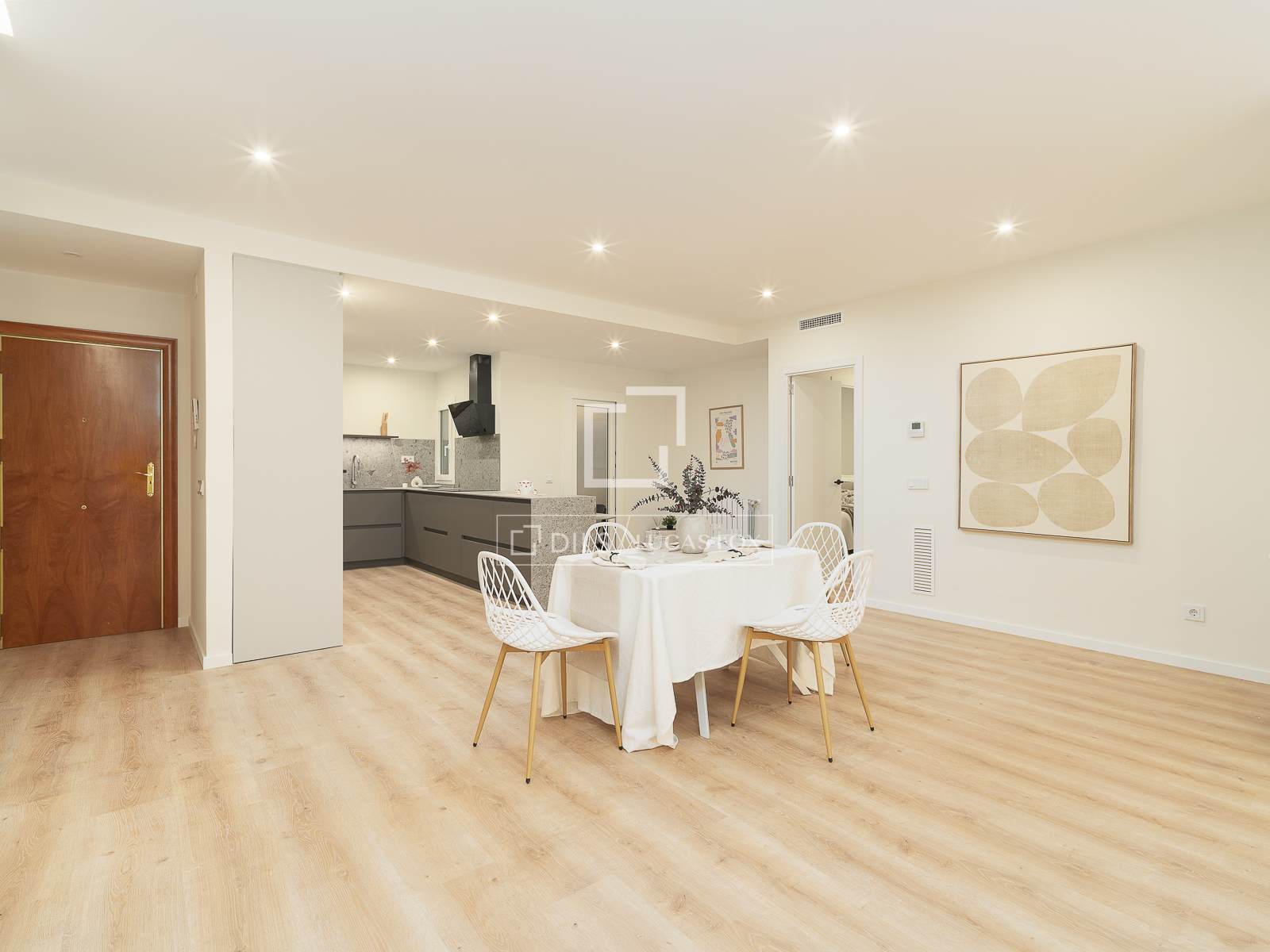 Dzīvoklis Barcelona, Spānijā 3 istabas, 130 m2 Nr. 192704