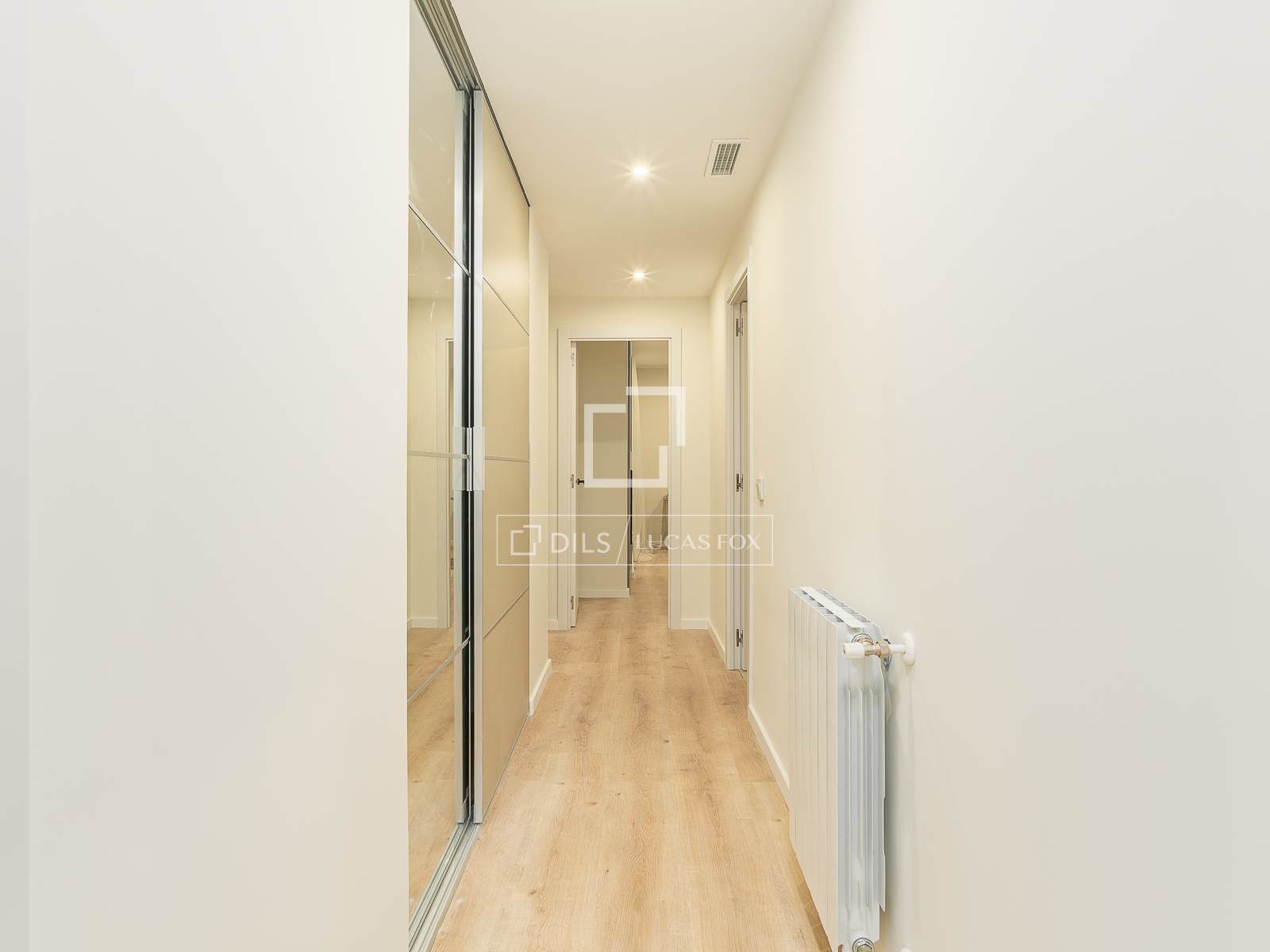 Dzīvoklis Barcelona, Spānijā 3 istabas, 130 m2 Nr. 192704