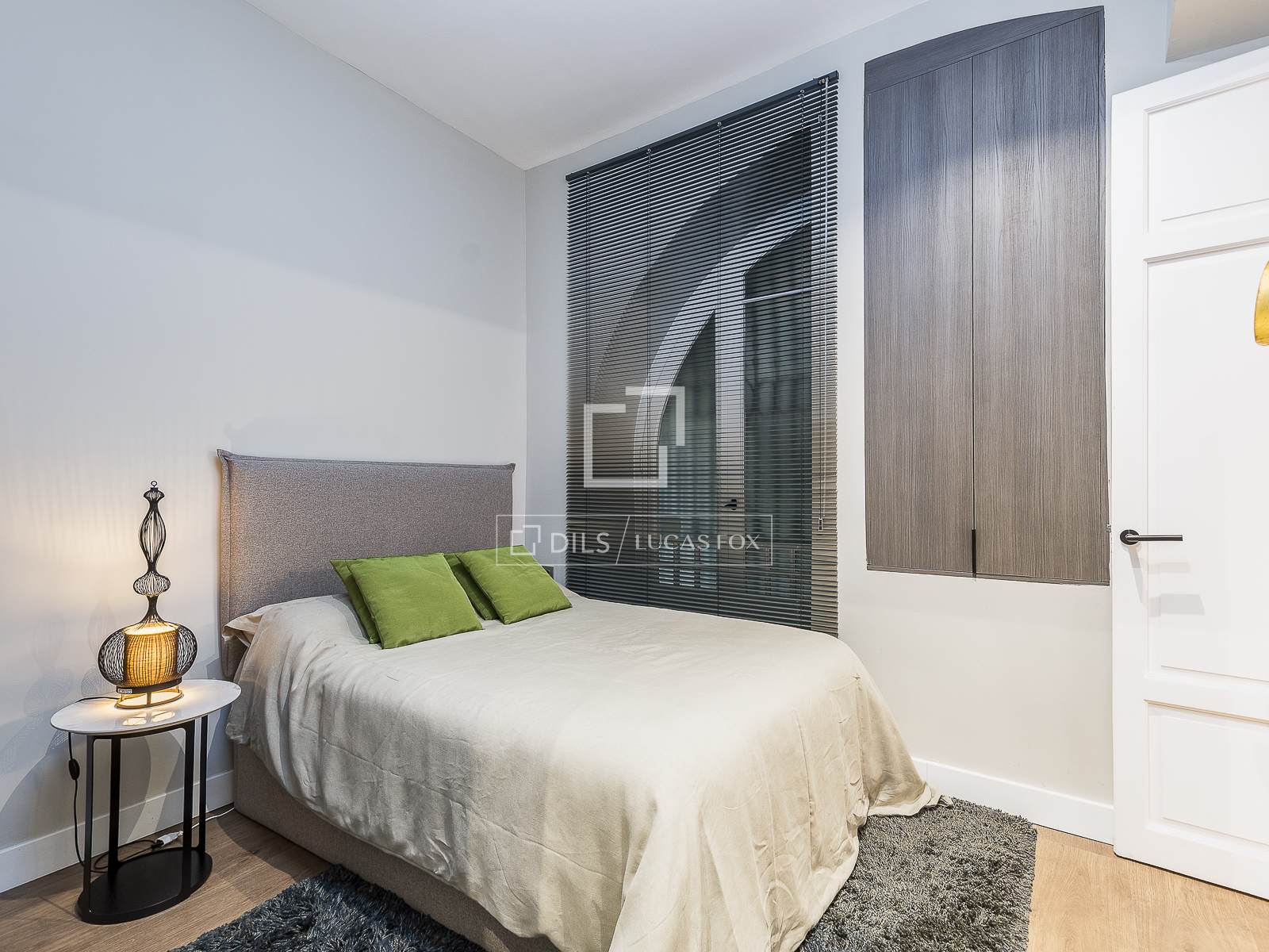 Apartment in Barcelona, Spain 2 bedrooms, 113 sq.m. No. 192706
