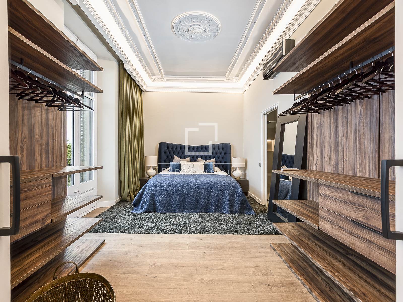 Apartment in Barcelona, Spain 2 bedrooms, 113 sq.m. No. 192706