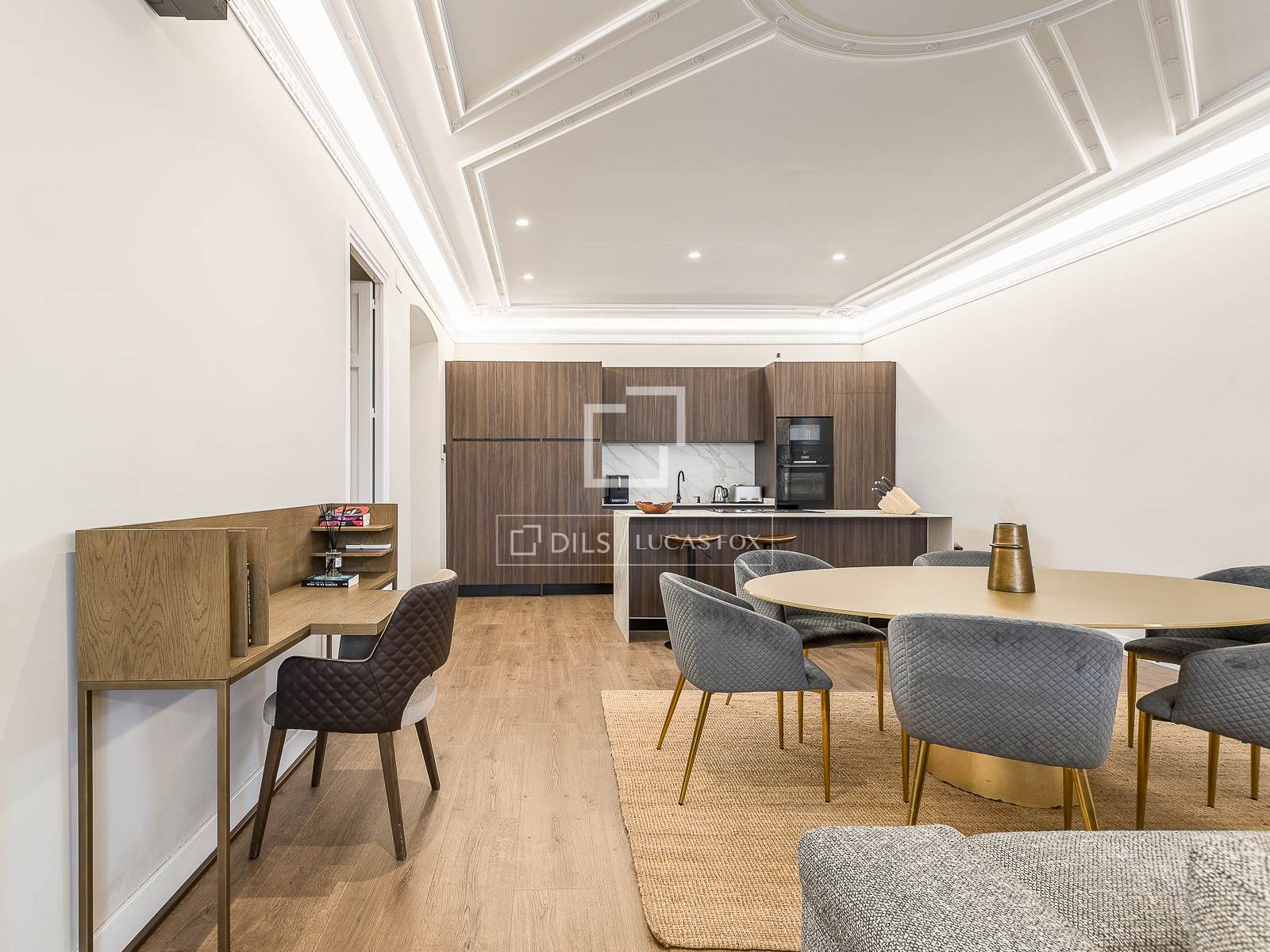 Apartment in Barcelona, Spain 2 bedrooms, 113 sq.m. No. 192706