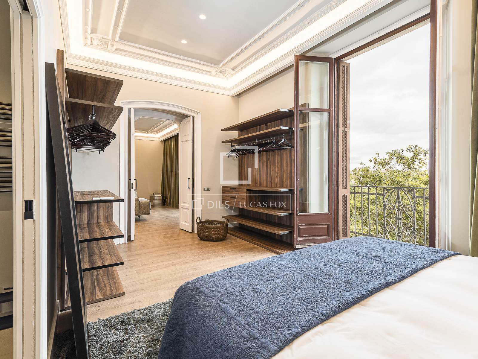 Apartment in Barcelona, Spain 2 bedrooms, 113 sq.m. No. 192706