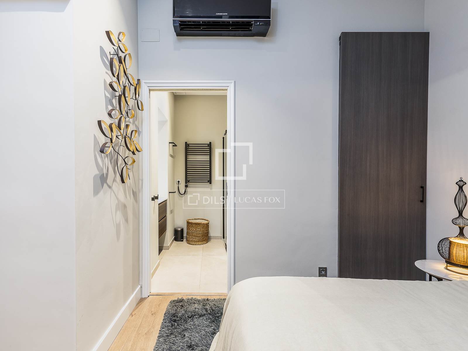 Apartment in Barcelona, Spain 2 bedrooms, 113 sq.m. No. 192706