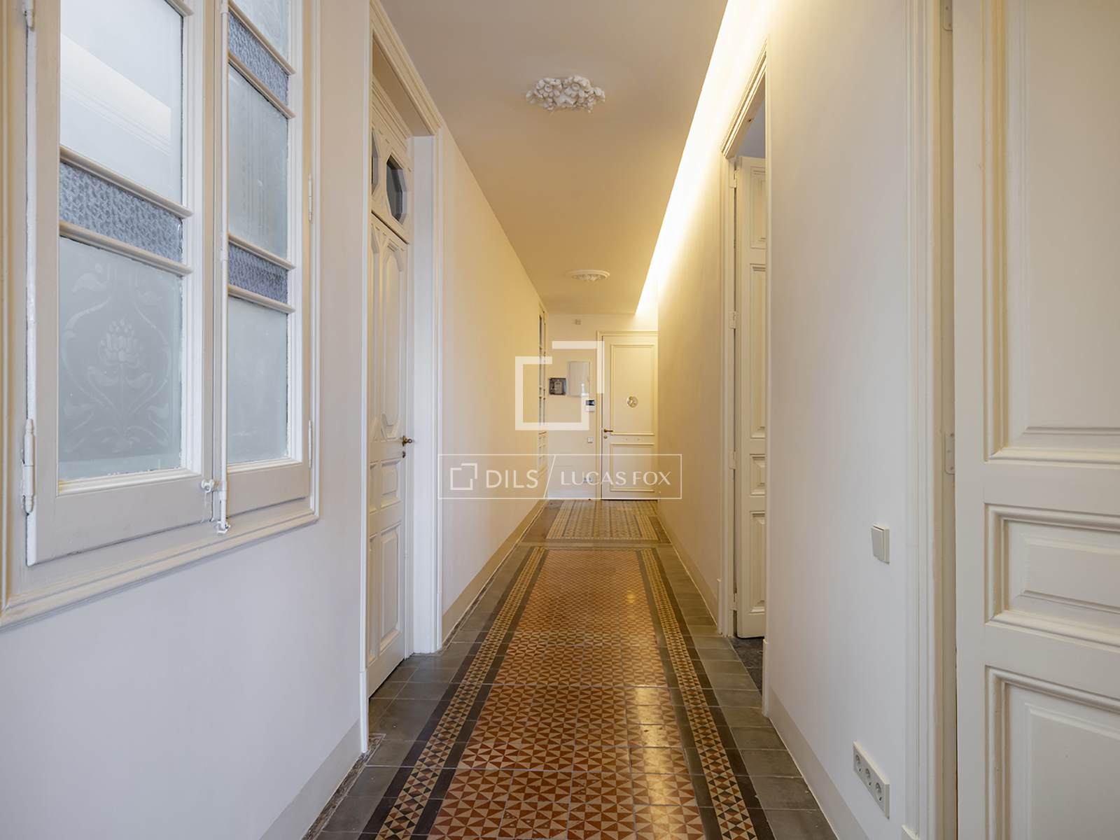 Wohnung in Barcelona, Spanien 3 Schlafzimmer, 184 m2 Nr. 192701