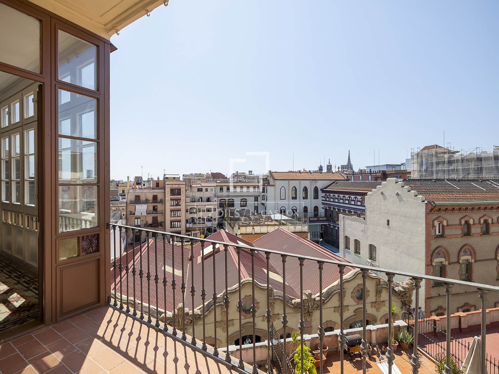 Wohnung in Barcelona, Spanien 3 Schlafzimmer, 184 m2 Nr. 192701