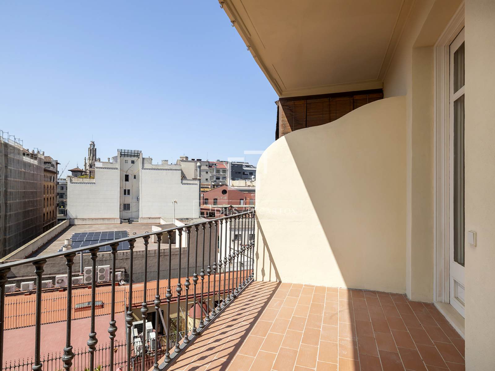 Wohnung in Barcelona, Spanien 3 Schlafzimmer, 184 m2 Nr. 192701