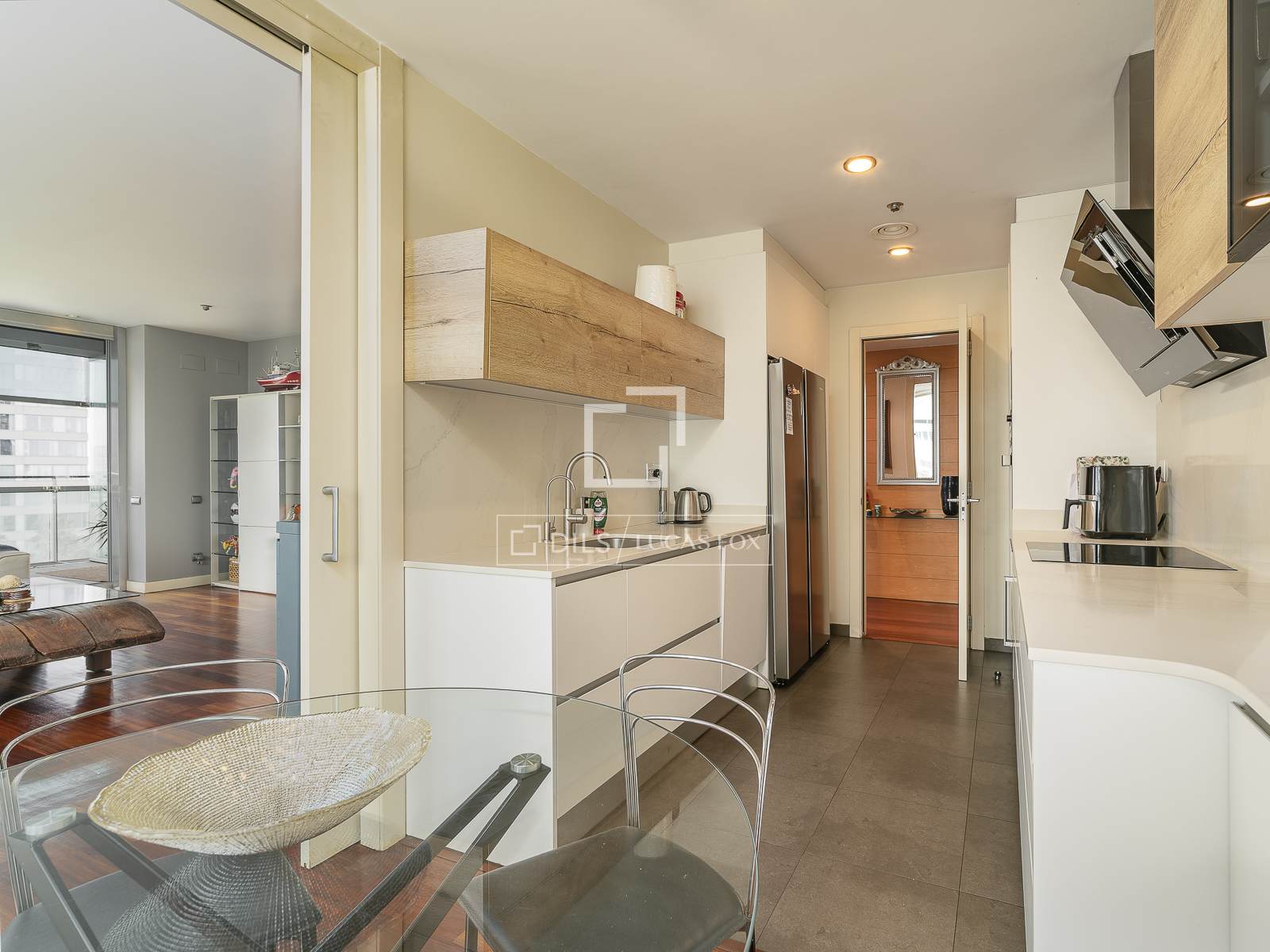 Dzīvoklis Barcelona, Spānijā 4 istabas, 133 m2 Nr. 192703