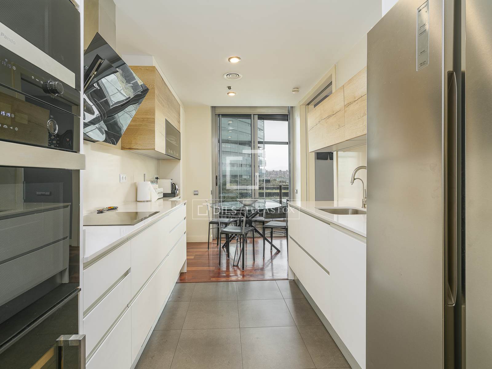 Dzīvoklis Barcelona, Spānijā 4 istabas, 133 m2 Nr. 192703