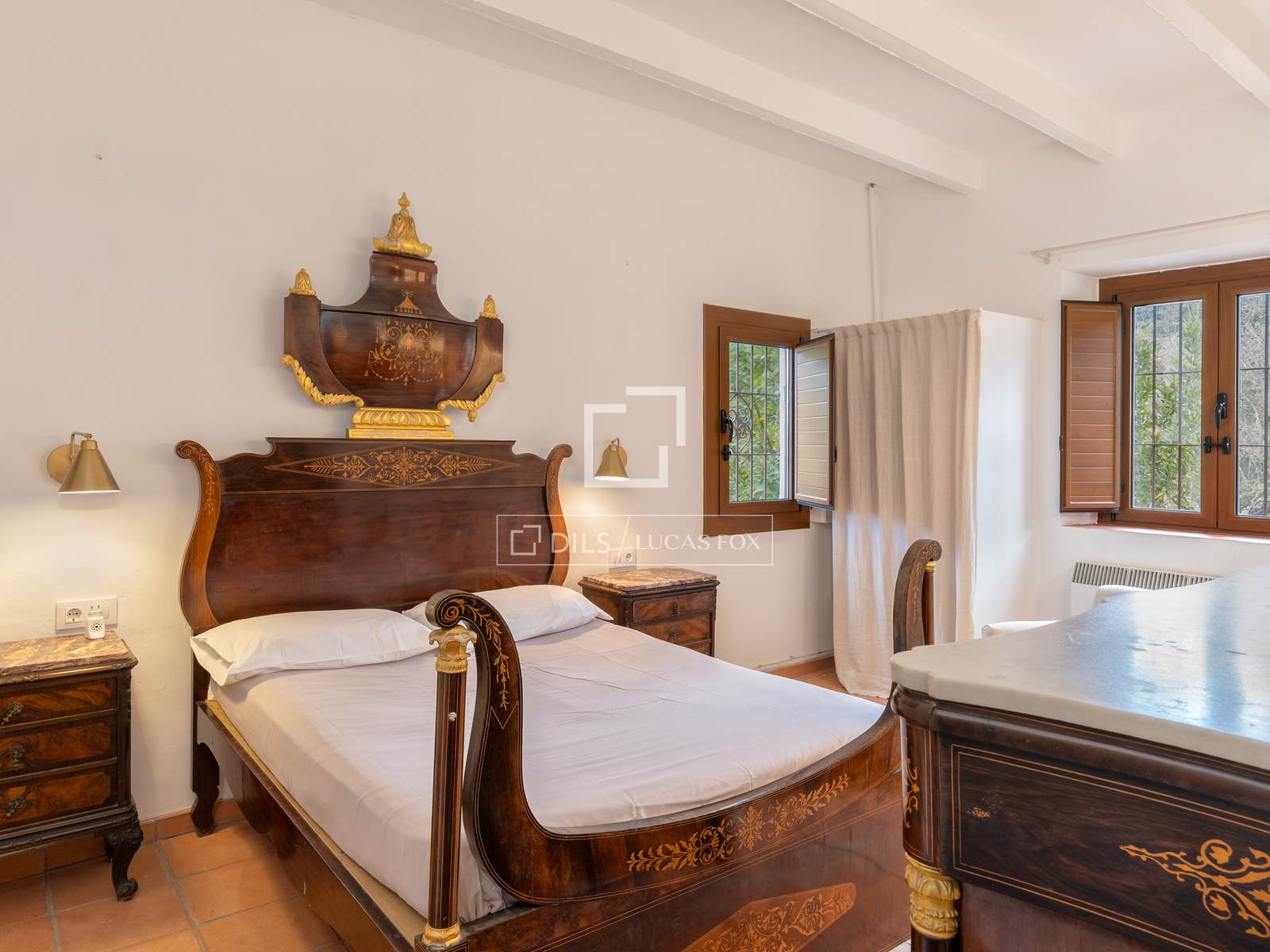 Finca in Mataro, Barcelona, Spain 13 bedrooms, 651 sq.m. No. 192705