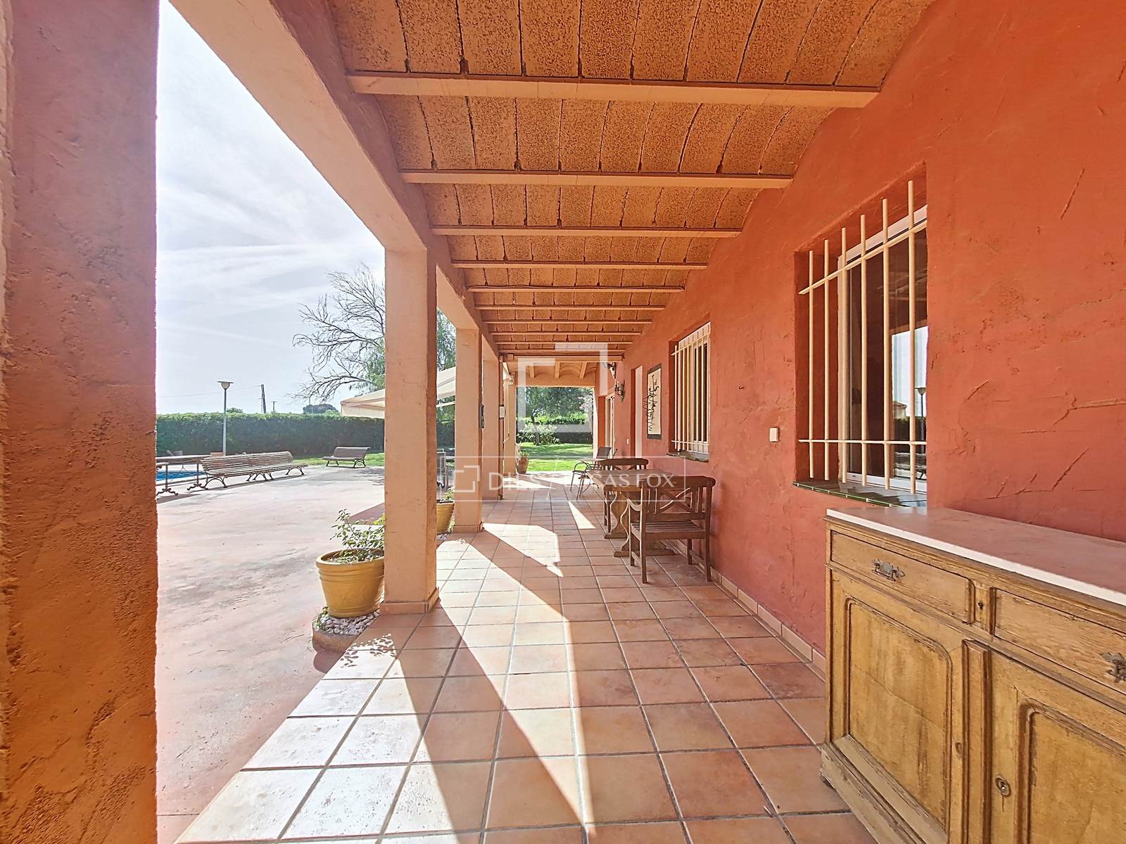 Finca in Vilanova i la Geltru, Barcelona, Spain 5 bedrooms, 248 sq.m. No. 192707