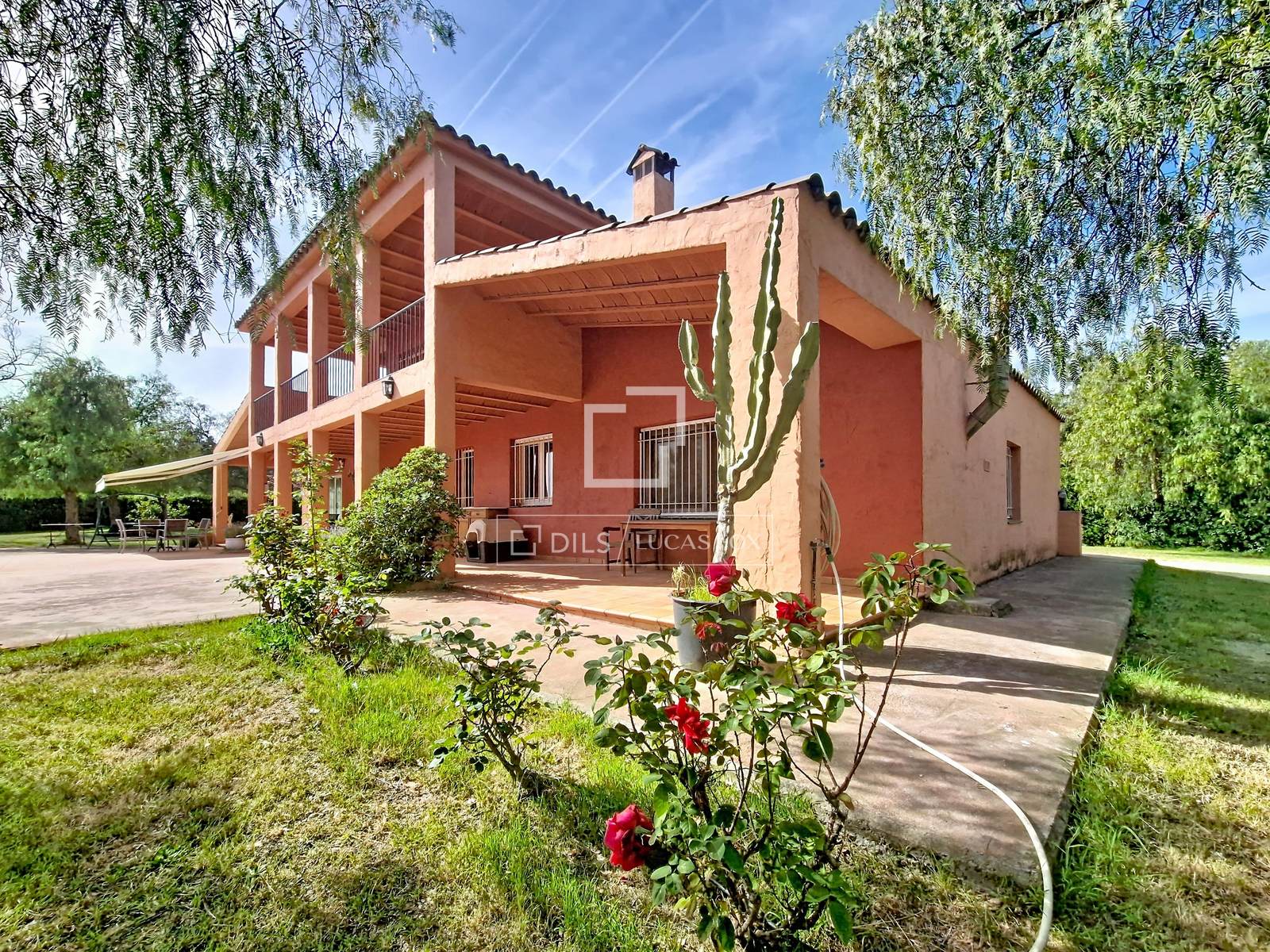 Finca in Vilanova i la Geltru, Barcelona, Spain 5 bedrooms, 248 sq.m. No. 192707