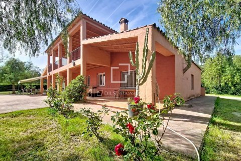 Finca Vilanova i la Geltru, Barcelona, Spānijā 5 istabas, 248 m2 Nr. 192707