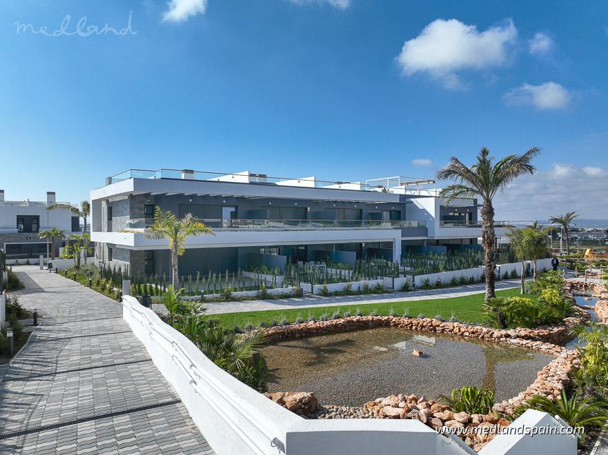 Appartamento a Torrevieja, Alicante, Spagna 3 camere da letto, 100 mq. N° 105000