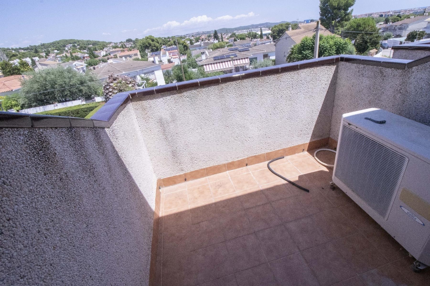 House in Coma-Ruga, Tarragona, Spanien 6 Schlafzimmer, 160 m2 Nr. 140840