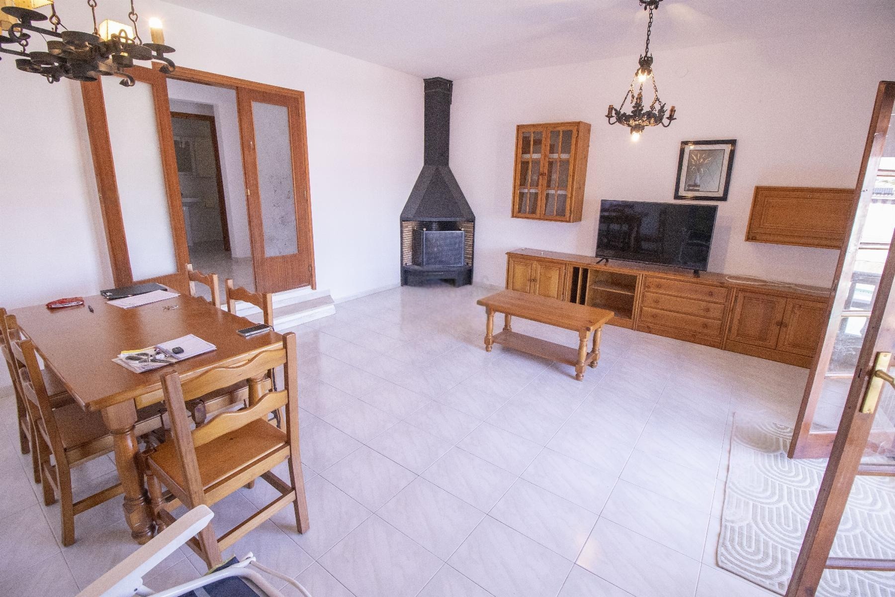 House in Coma-Ruga, Tarragona, Spanien 6 Schlafzimmer, 160 m2 Nr. 140840