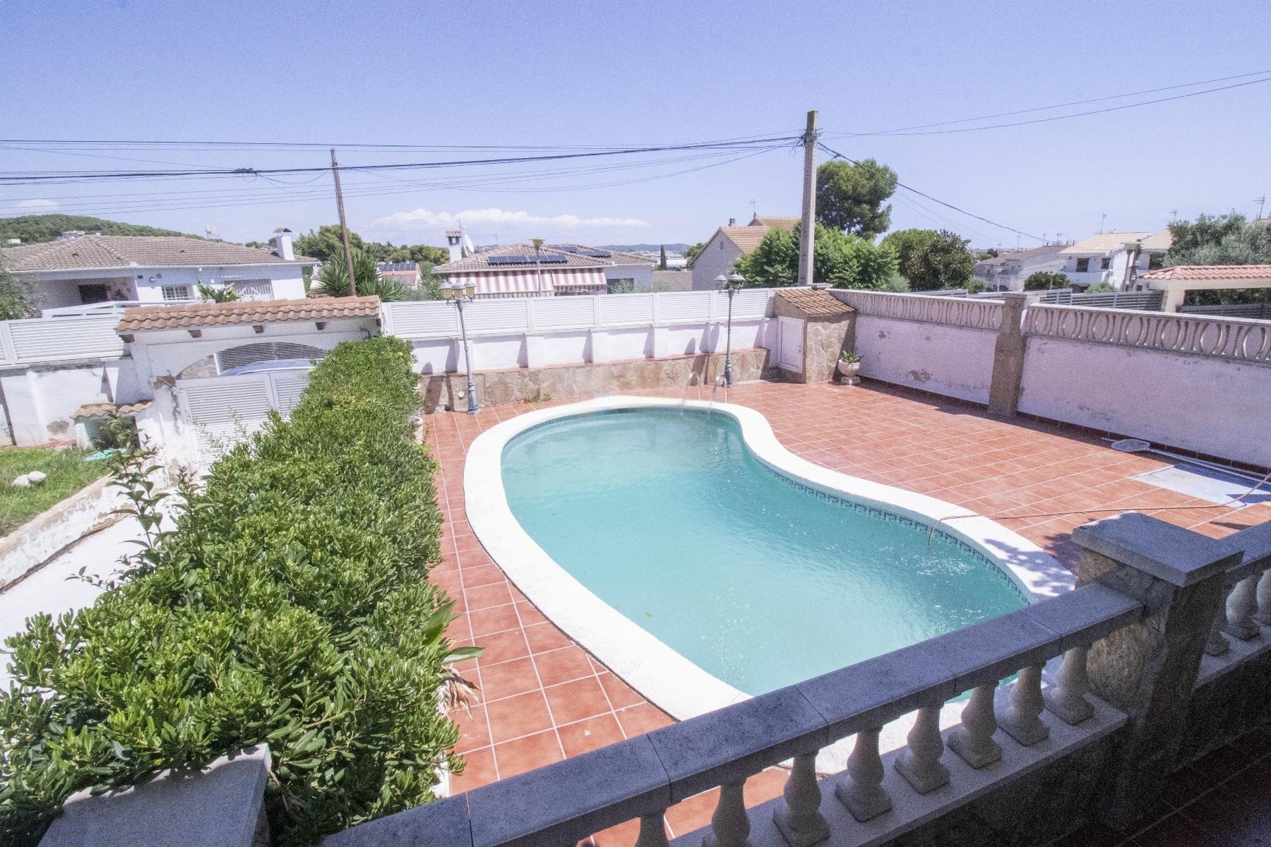 House in Coma-Ruga, Tarragona, Spanien 6 Schlafzimmer, 160 m2 Nr. 140840