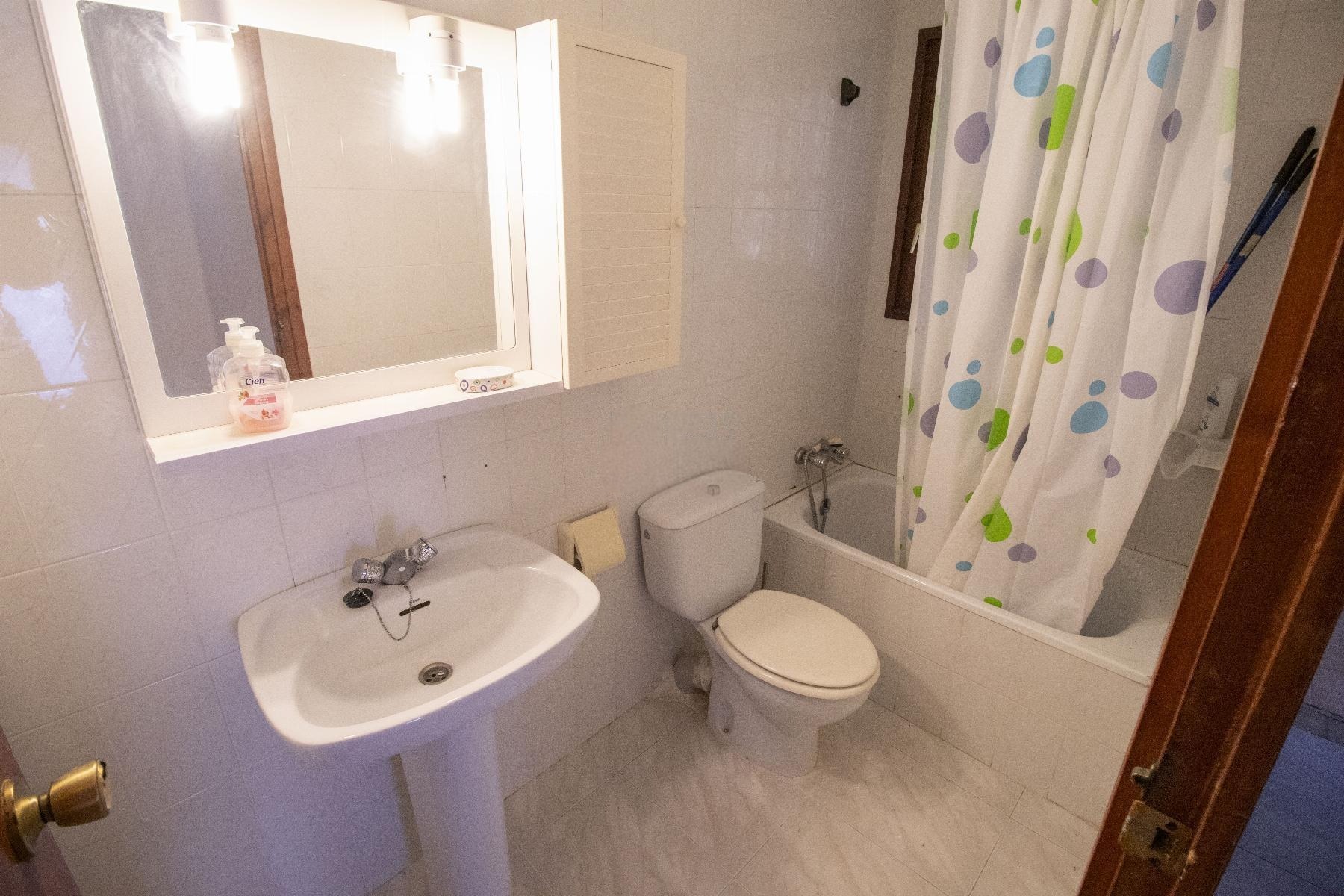 House in Coma-Ruga, Tarragona, Spanien 6 Schlafzimmer, 160 m2 Nr. 140840