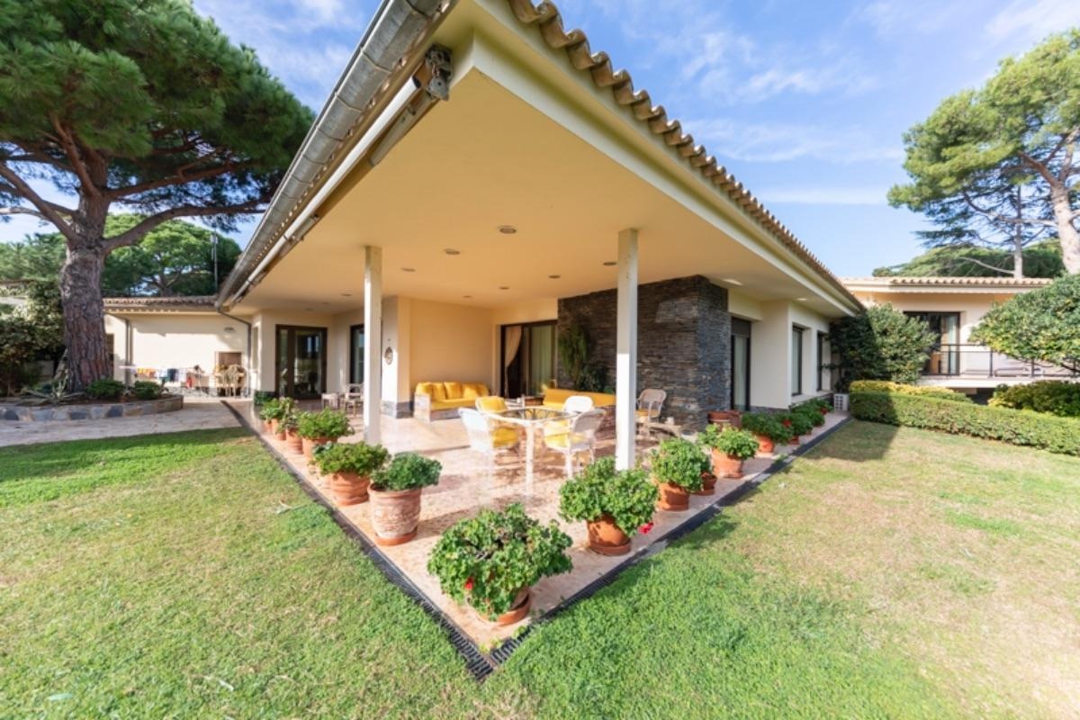 House à S'Agaro, Girona, Espagne 4 chambres, 2265 m2 No. 140835