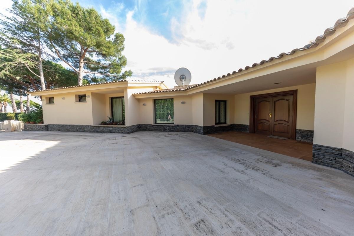 House à S'Agaro, Girona, Espagne 4 chambres, 2265 m2 No. 140835